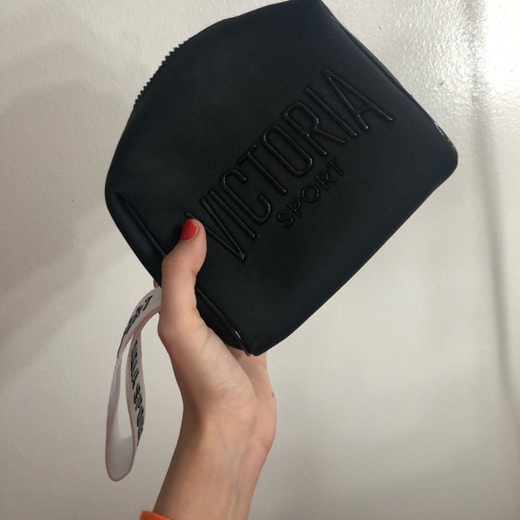 VS SPORT MAKEUP BAG - Picture 2 of 3